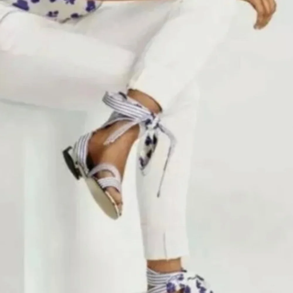 Cabi Blue White Stripe Floral Lace Up Wrap Flat Sandals Women Summer Resort 10